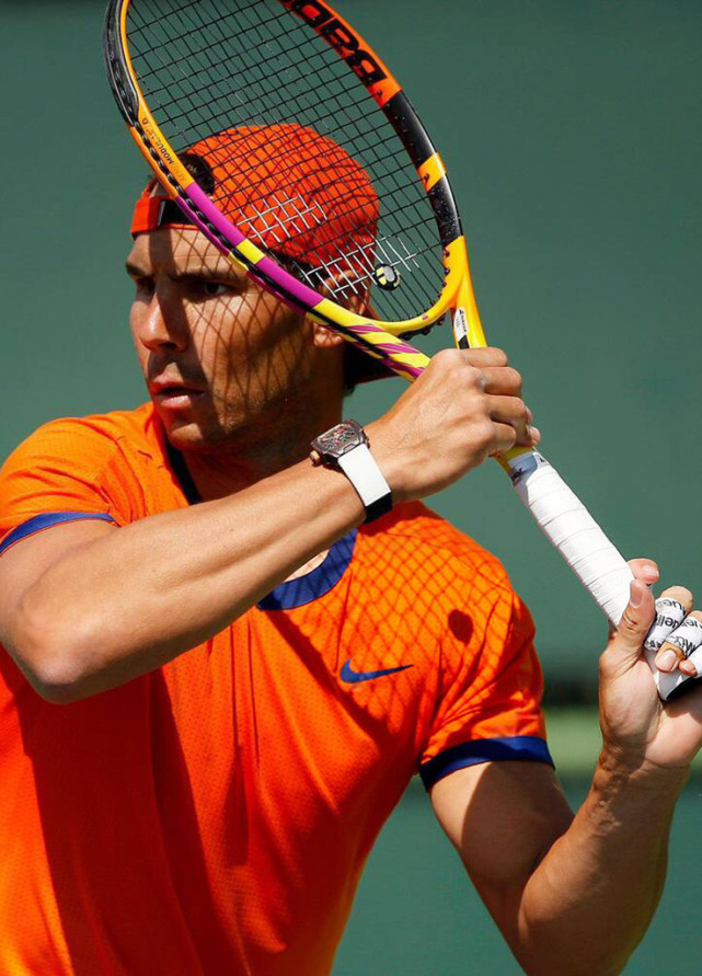 包含太狠了！今晨广州队单刀错失新疆广汇关键时刻调整名单，纳达尔与50激战法国队分钟的词条